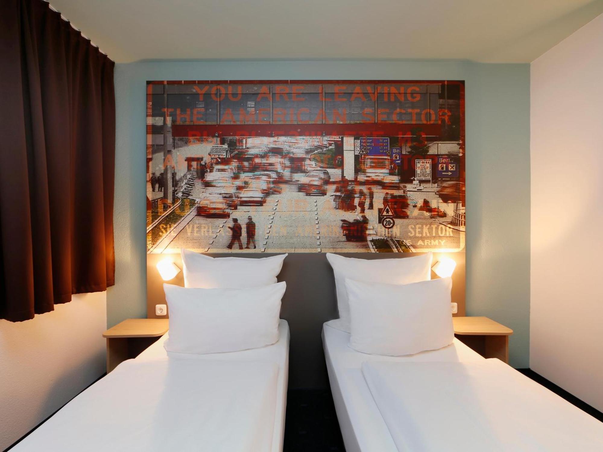 B&B Hotel Berlin-Dreilinden クラインマハノー エクステリア 写真