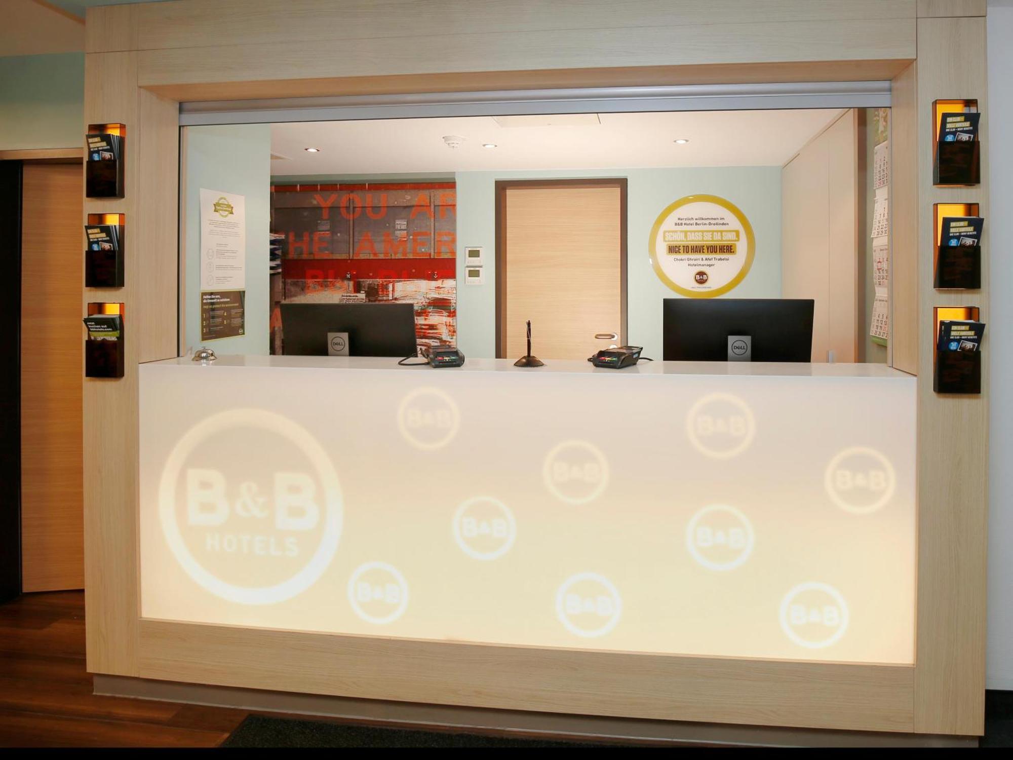 B&B Hotel Berlin-Dreilinden クラインマハノー エクステリア 写真