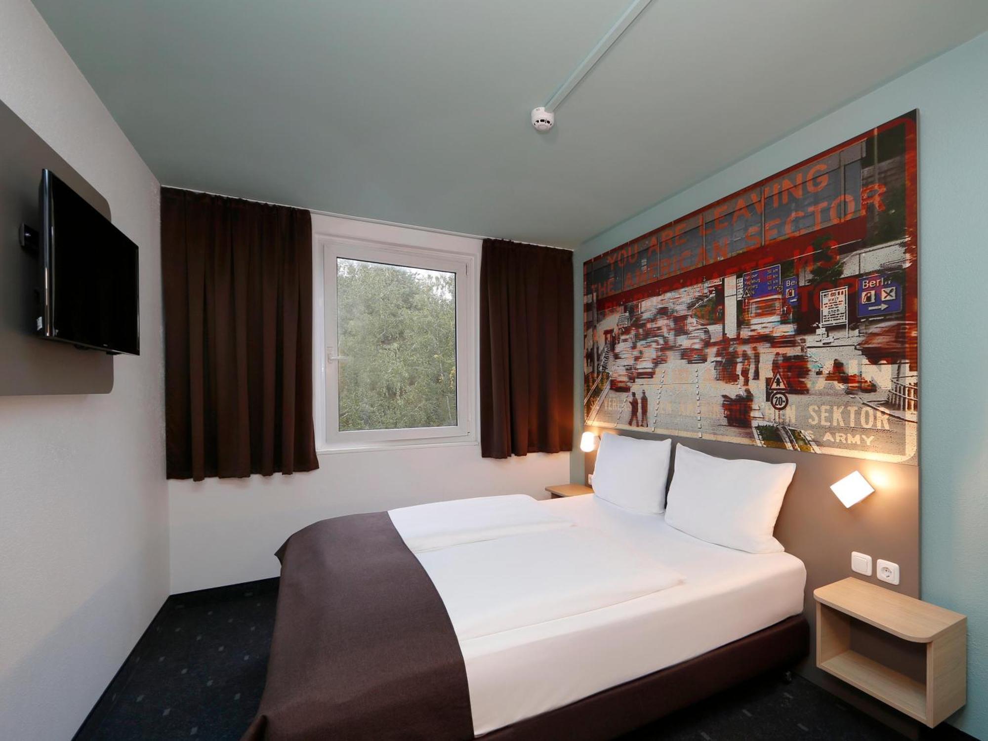 B&B Hotel Berlin-Dreilinden クラインマハノー エクステリア 写真
