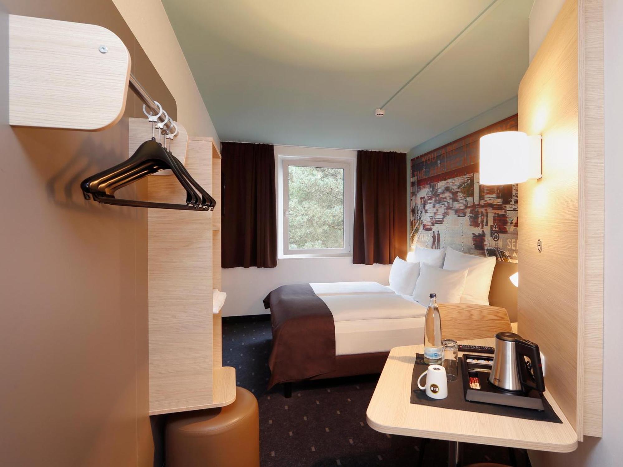 B&B Hotel Berlin-Dreilinden クラインマハノー エクステリア 写真