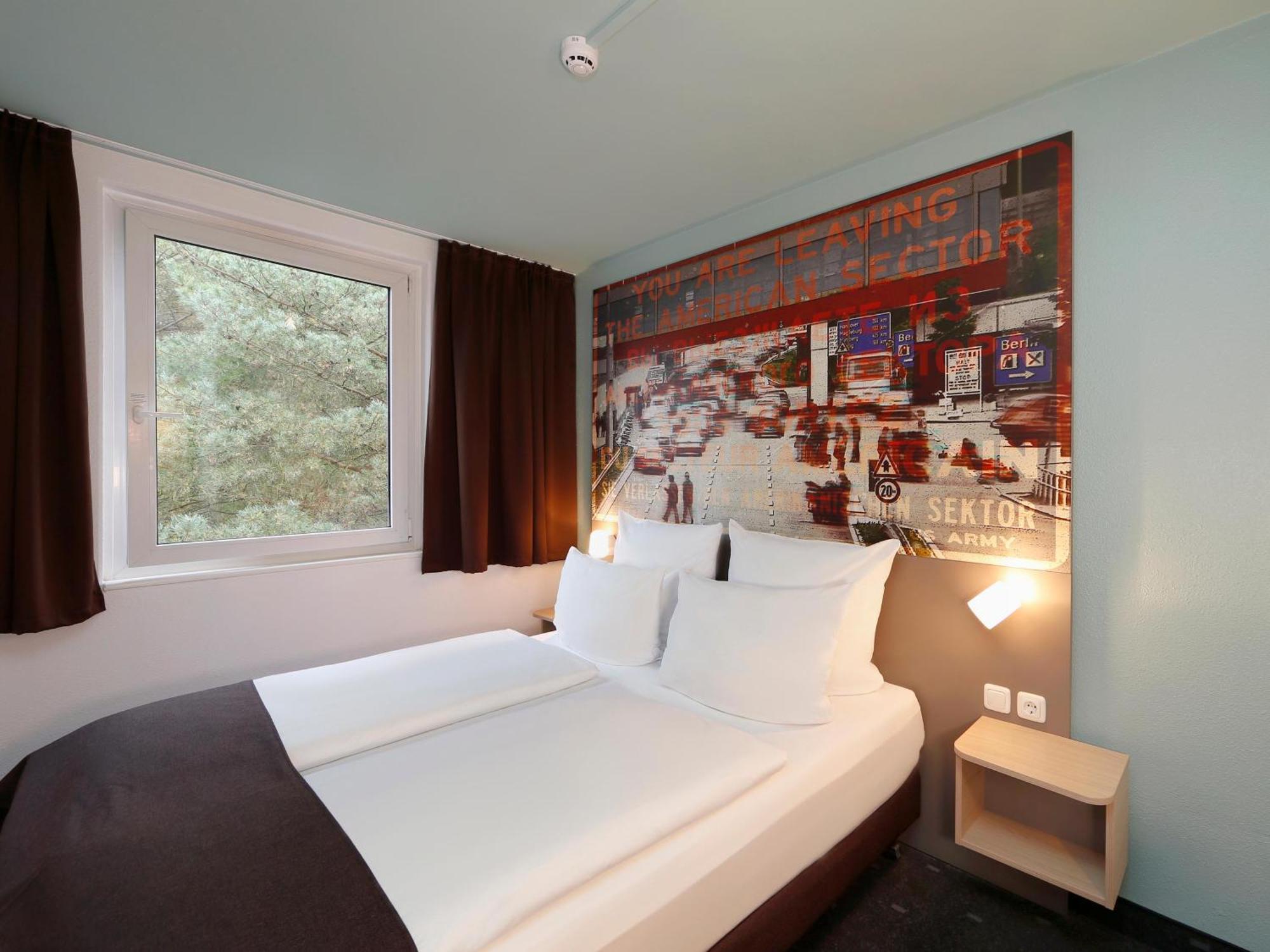B&B Hotel Berlin-Dreilinden クラインマハノー エクステリア 写真