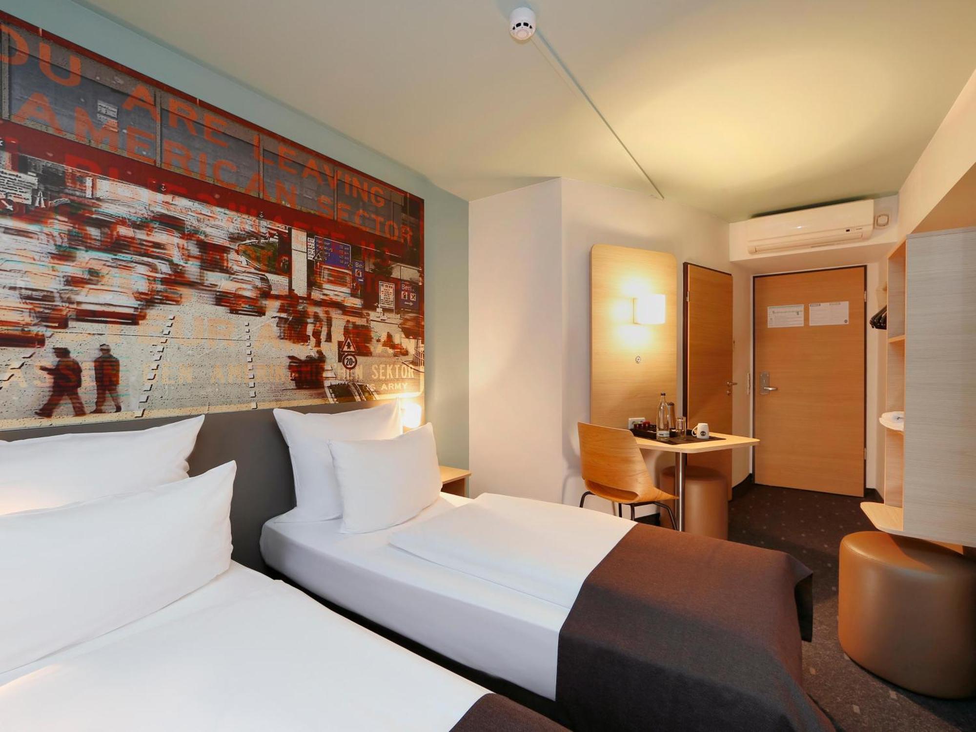 B&B Hotel Berlin-Dreilinden クラインマハノー エクステリア 写真