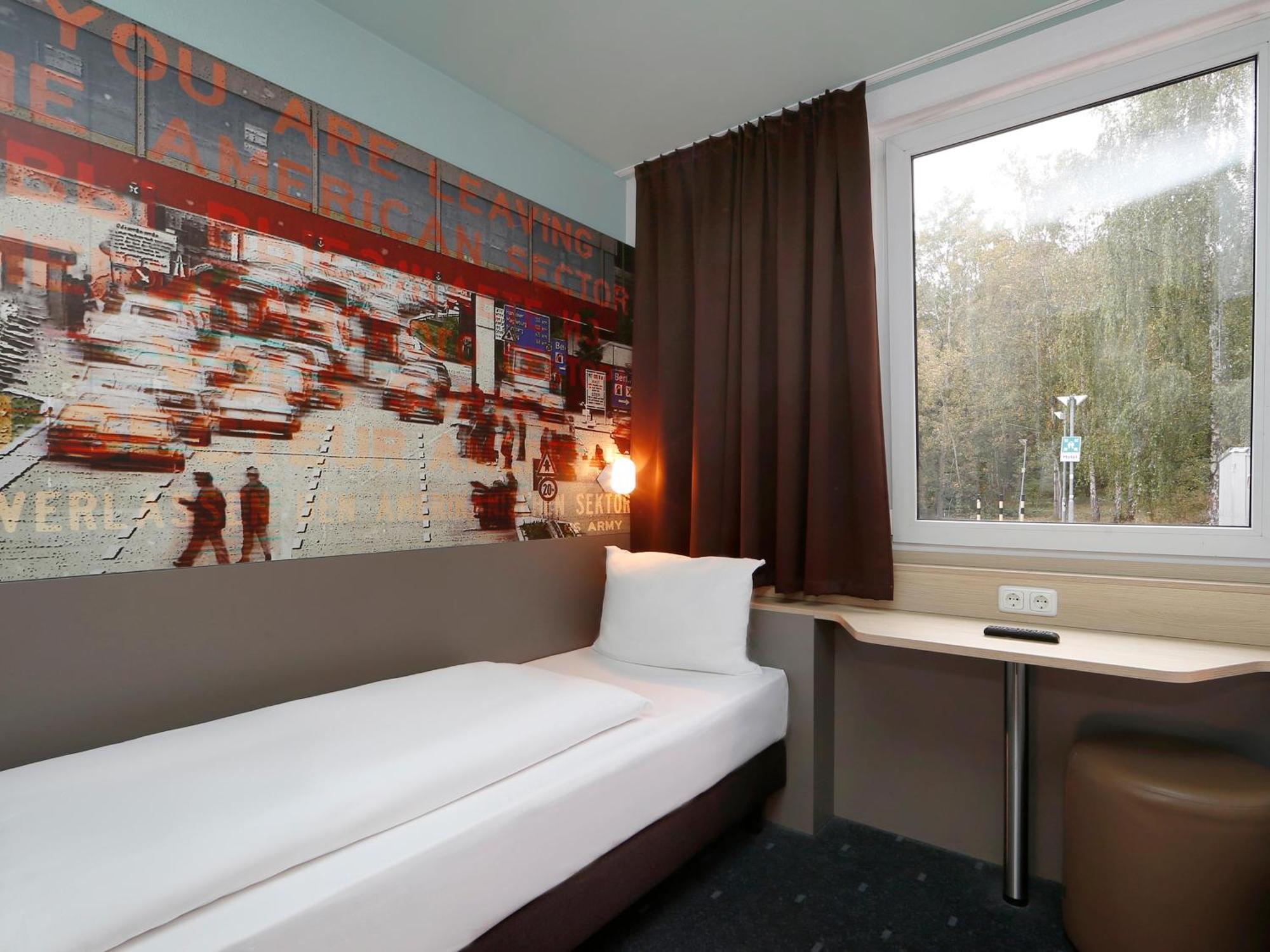B&B Hotel Berlin-Dreilinden クラインマハノー エクステリア 写真